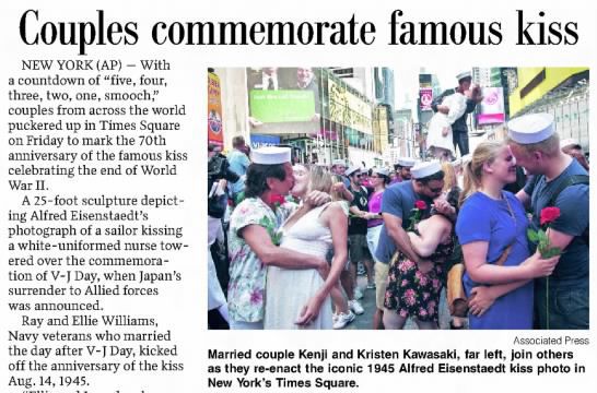 Couples commemorate famous kiss